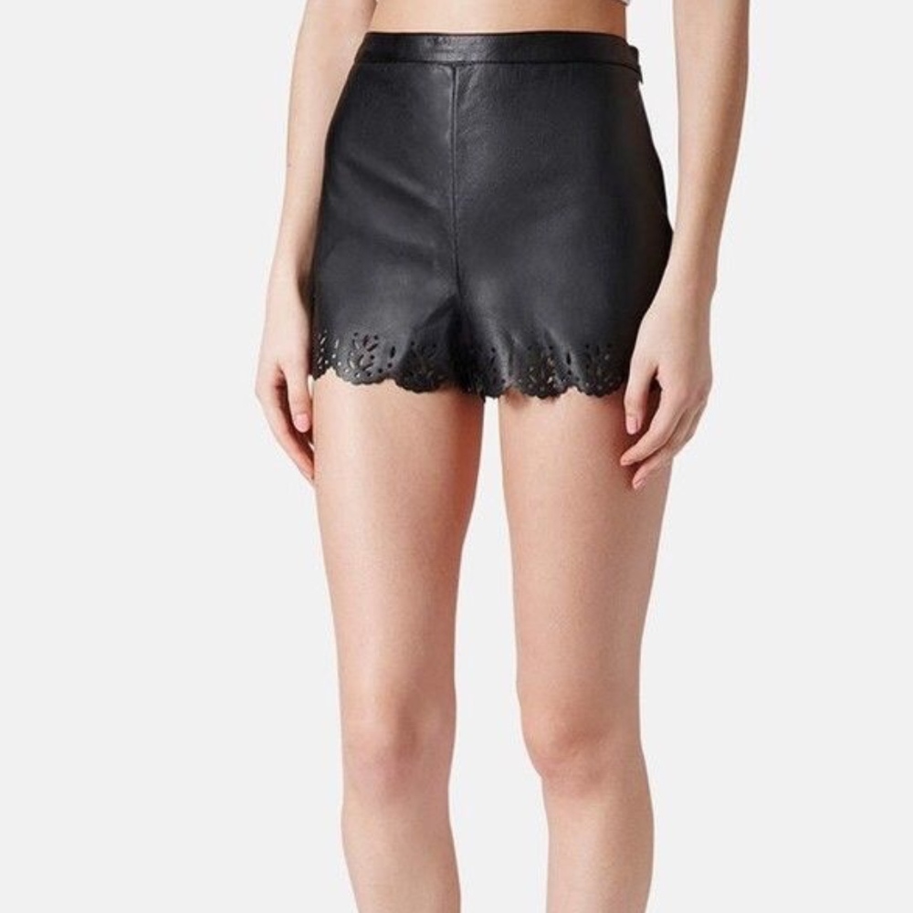 Topshop Sz 10 Black Faux Leather Scalloped Shorts